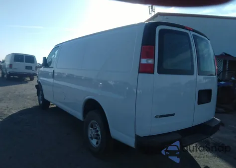 2021 Chevrolet Express Cargo Rwd 2500 Regular Wheelbase Wt from USA, damaged, VIN 1GCWGAFP9M1205705